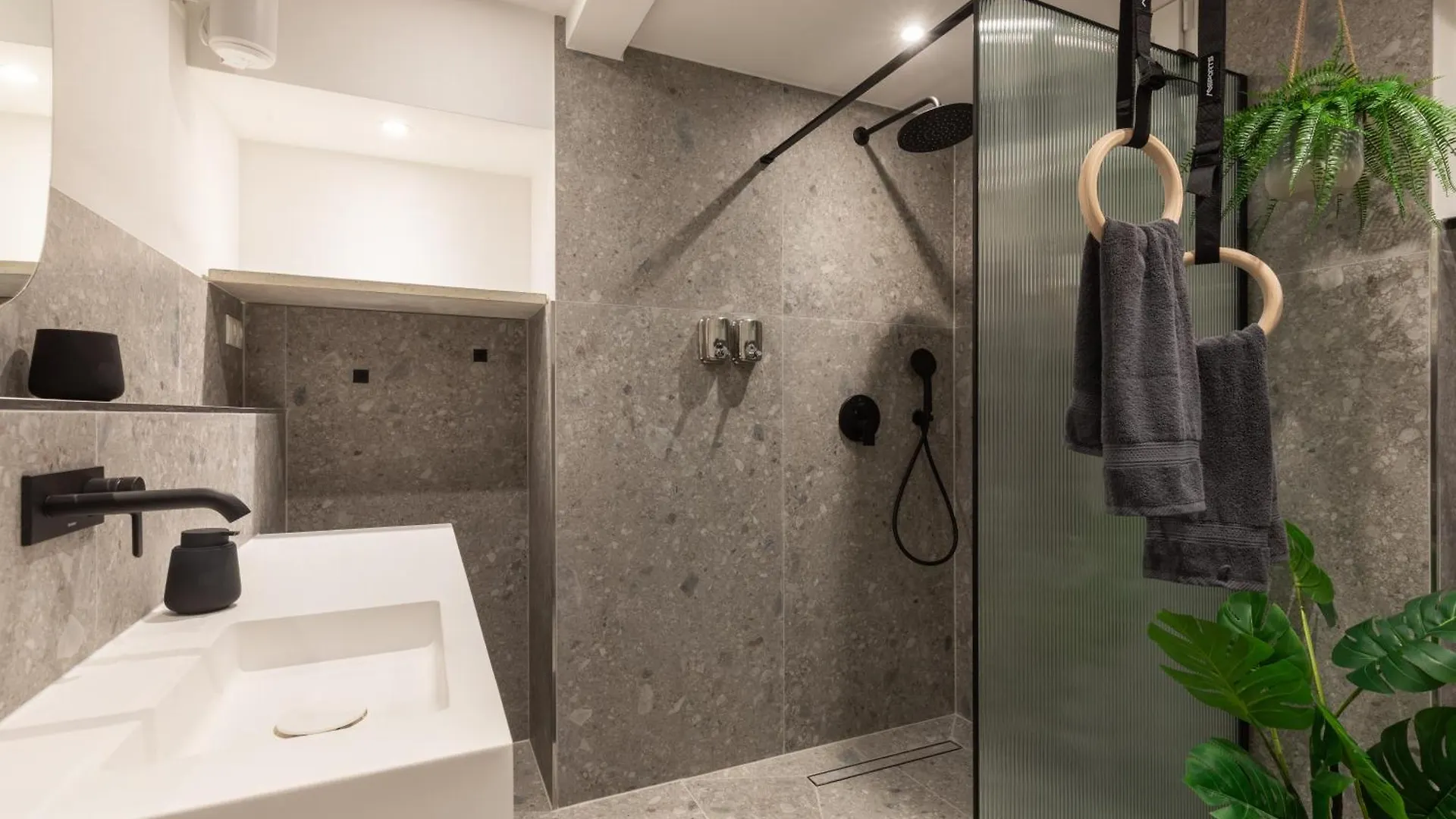 Urban Wave Apartment I Hamburk